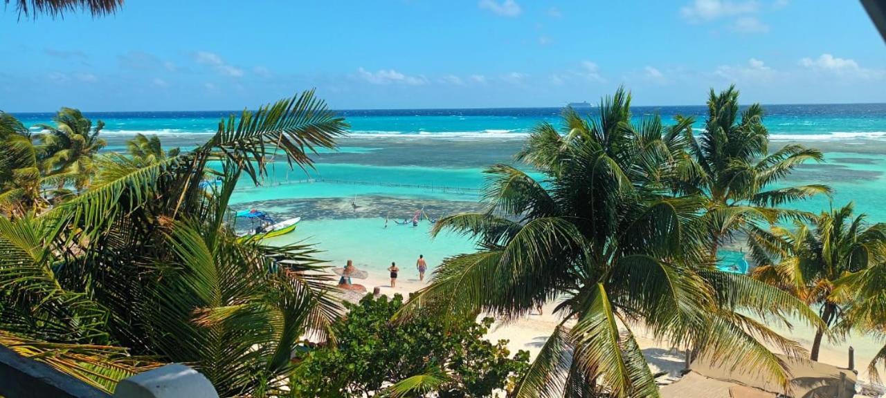 Hotel Blue Reef Frente Al Mar Mahahual Exterior photo